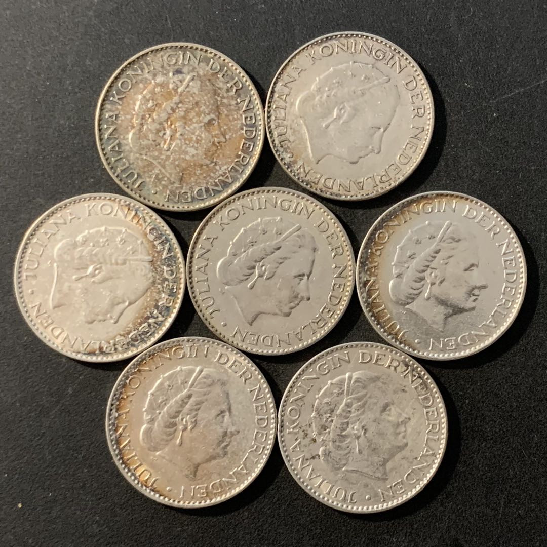 紫瑗钱币—微拍第78期  荷兰 1954—1967年 朱莉安娜女王 1盾 7枚一组 共45.5克 0.72银