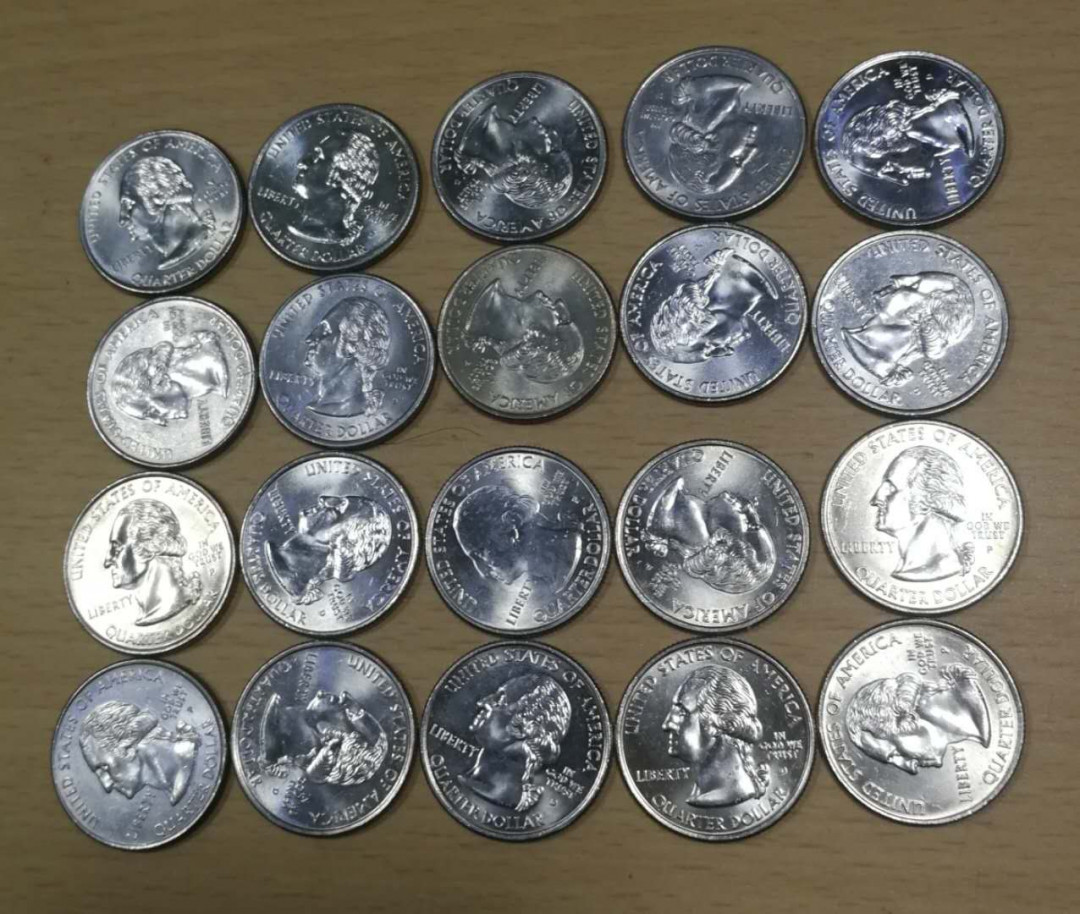 北京马甸外币专卖第十二期拍卖，非贵金属硬币专场。陆续上新，欢迎关注 美国25分纪念币20枚不同全新，品相如图
