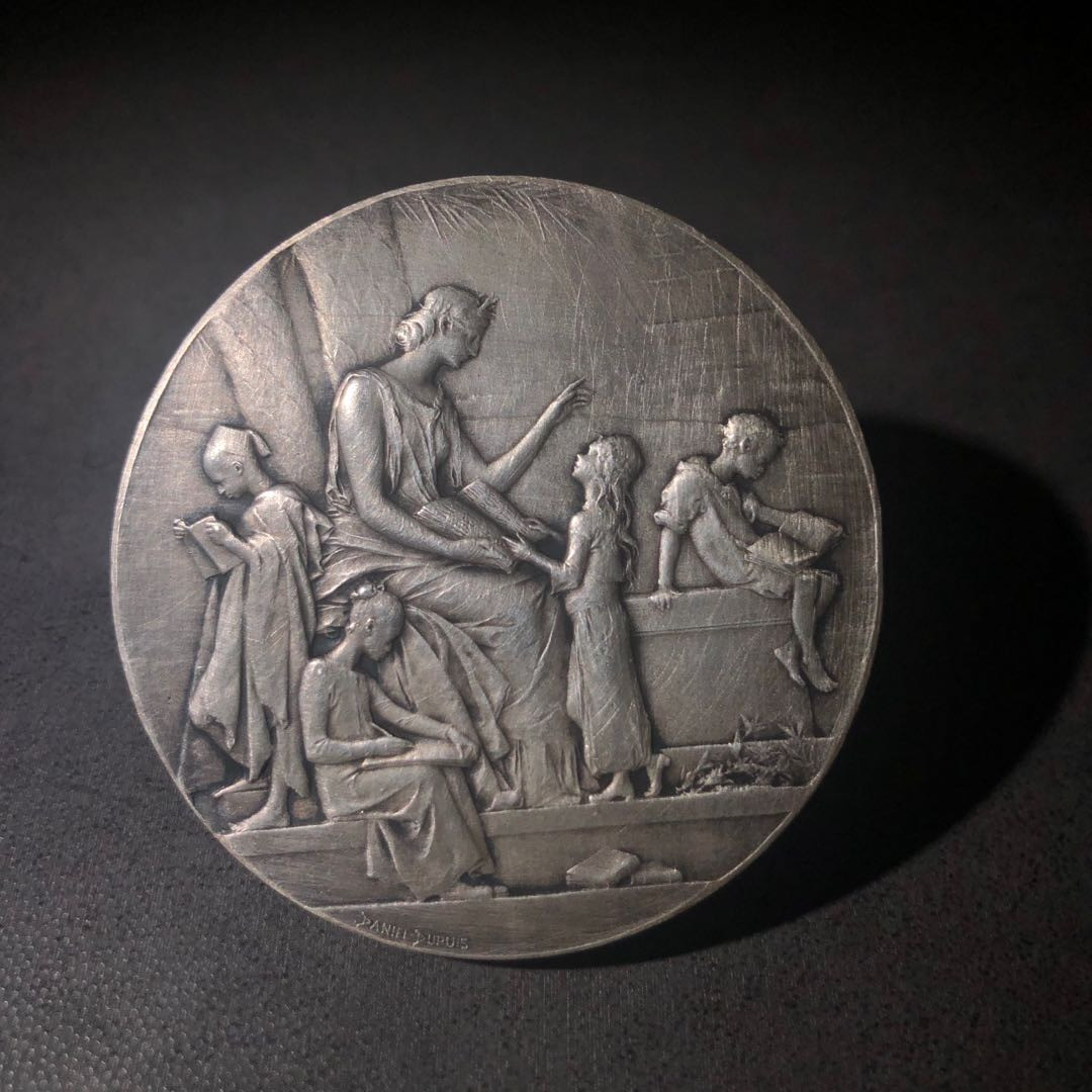 新艺术风格名家拍卖 初等教育