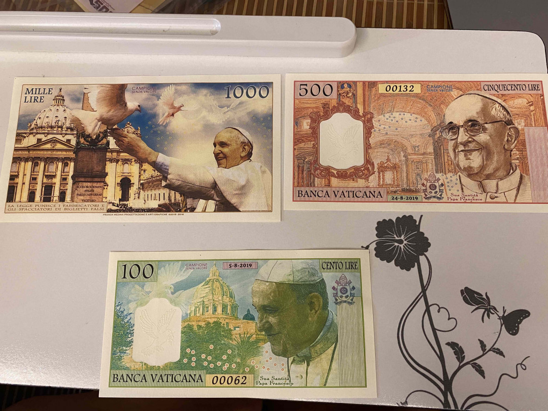 【收藏联盟】第149期拍卖——法兰西宠儿（共60拍） 【一组3张】梵蒂冈2019年 100-1000里拉  UNC