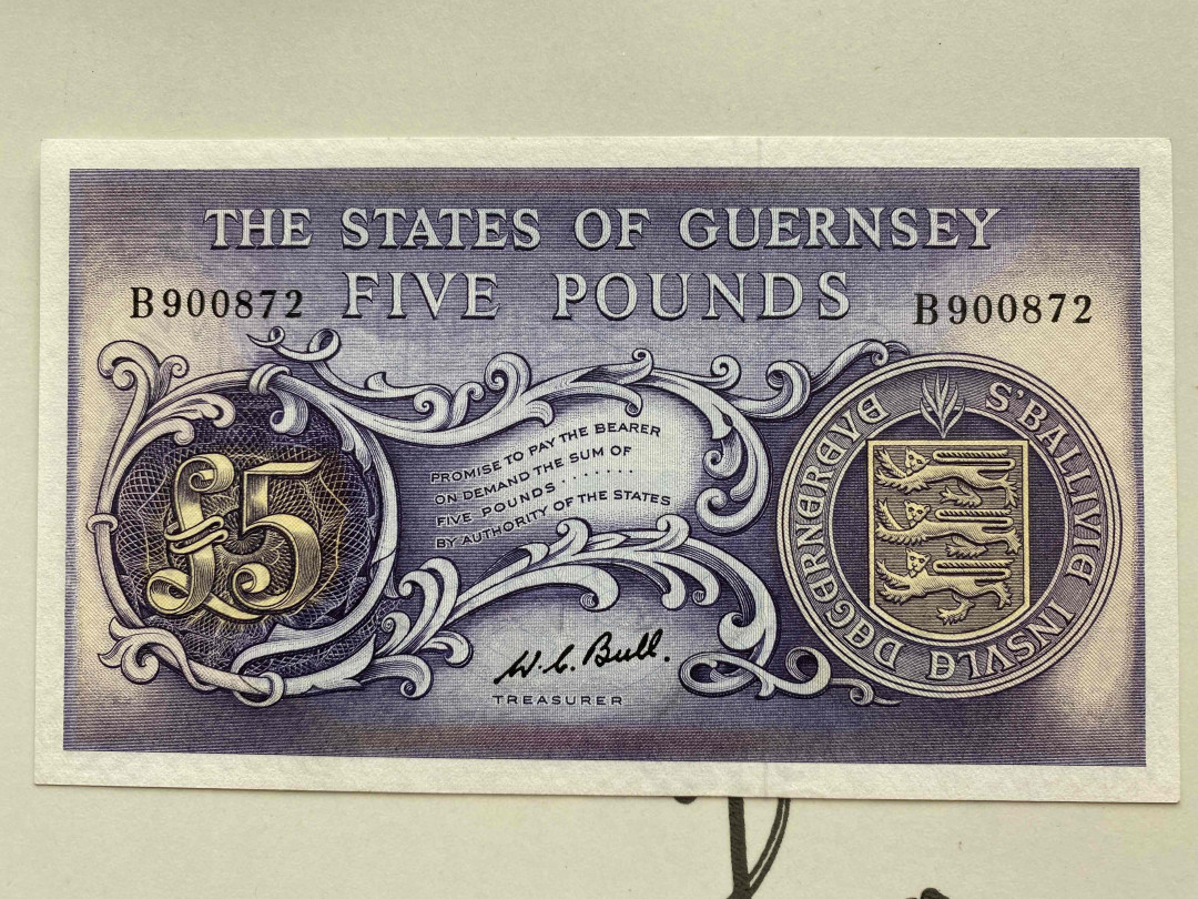 【收藏联盟】第149期拍卖——法兰西宠儿（共60拍） 根西 彩背 1969-75年 5镑 p46c  UNC 