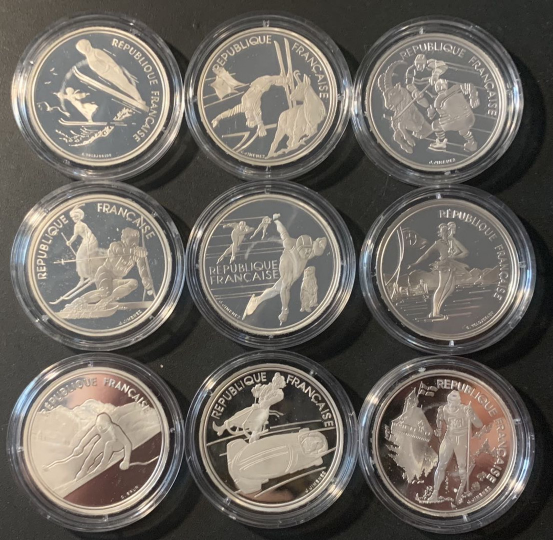 紫瑗钱币—微拍第80期  法国 1992年 阿尔贝维尔冬奥会 9枚全套 共199.8克 0.9银 精制 原盒证书