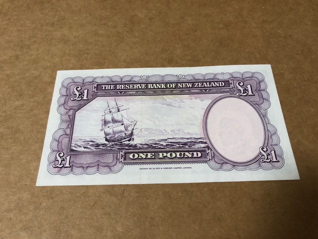 【收藏联盟】第151期拍卖——奥运精神（共60拍） 新西兰 1967年 1镑 UNC- 毛利人水印和纹饰精美