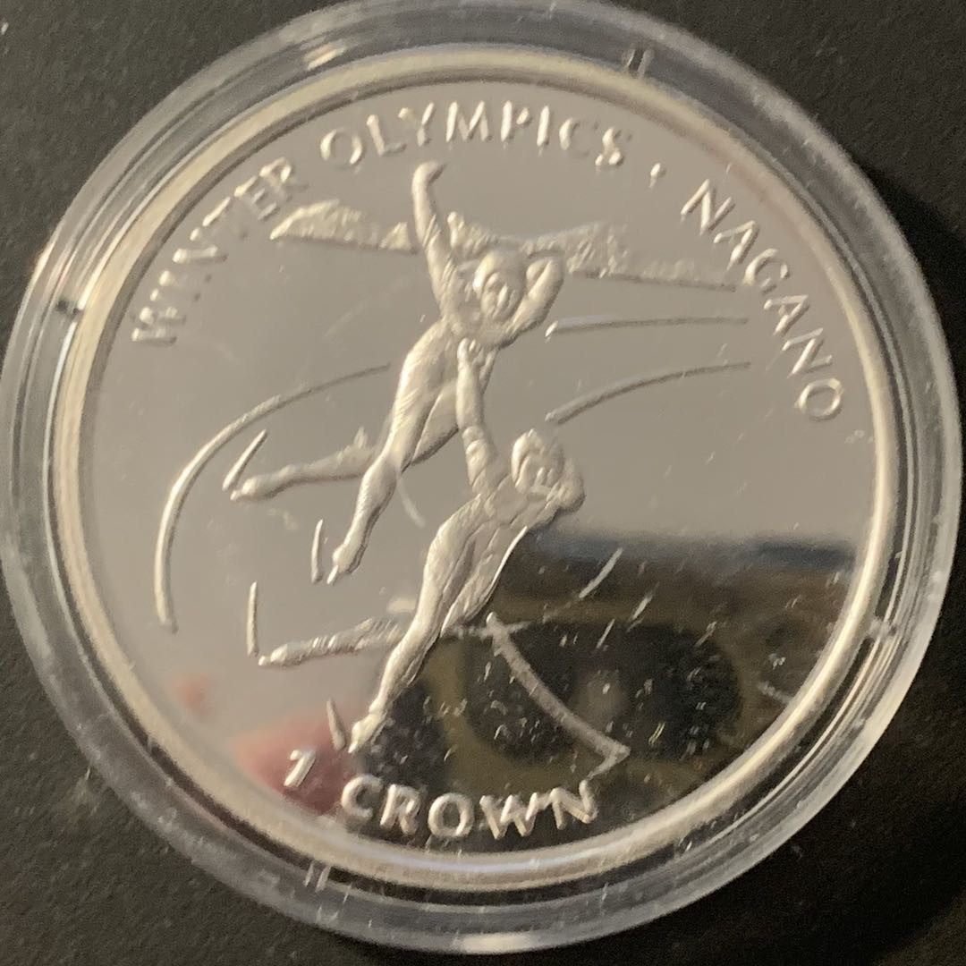 紫瑗钱币—微拍第84期  马恩岛 1998年 长野冬奥会 两个速滑运动员 1克朗 28.28克 0.925银 精制