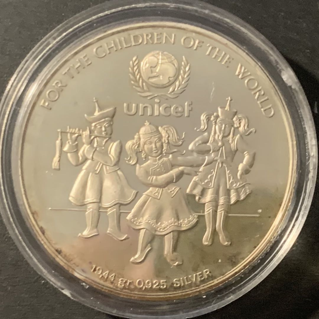 紫瑗钱币—微拍第84期  蒙古 1997年 联合国儿童基金会 UNICEF 500图格里 19.44克 0.925银 精制