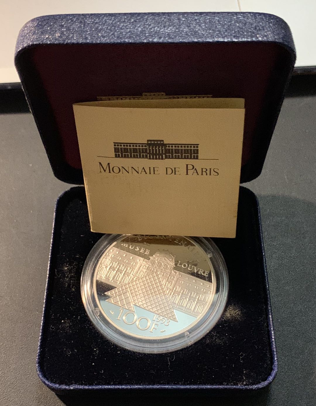 紫瑗钱币—微拍第84期  法国 1993年 米洛的维纳斯 100法郎 22.26克 0.9银 精制 原盒证书