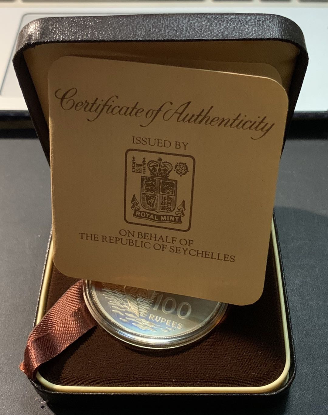 紫瑗钱币—微拍第84期  塞舌尔 1978年 白尾热带鸟 100卢比 31.65克 0.925银 精制 原盒证书