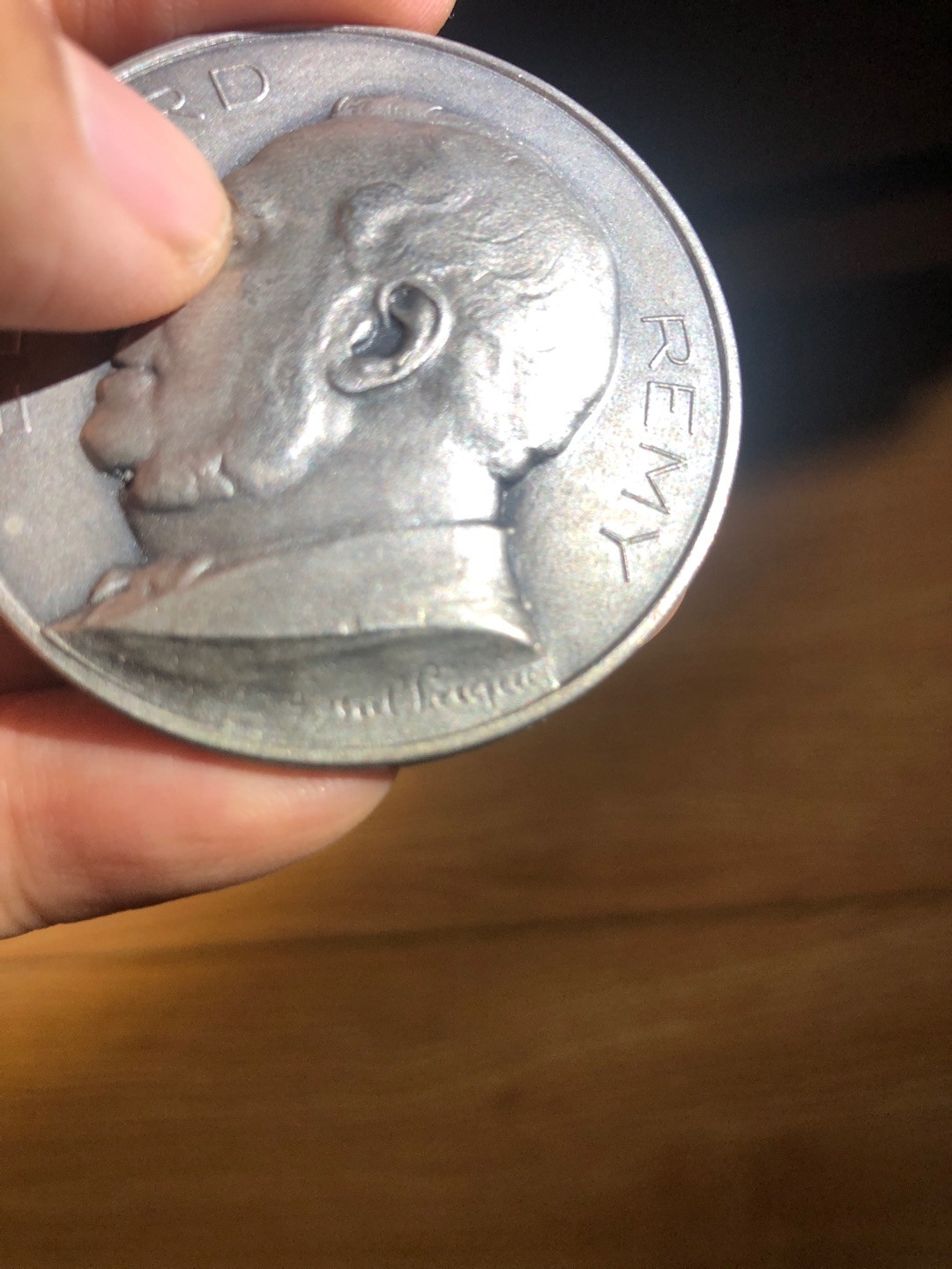 新艺术名家作品拍卖 人头马