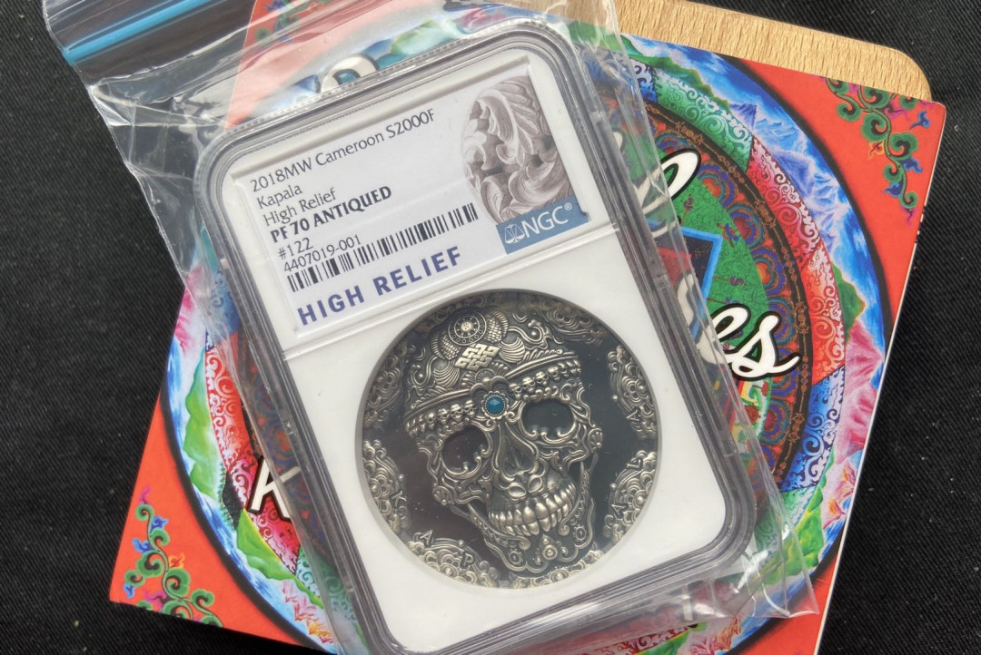 【币观天下】第113期钱币拍卖 【纽埃】纽埃高浮雕系列卡帕拉头骨【系列第一枚】