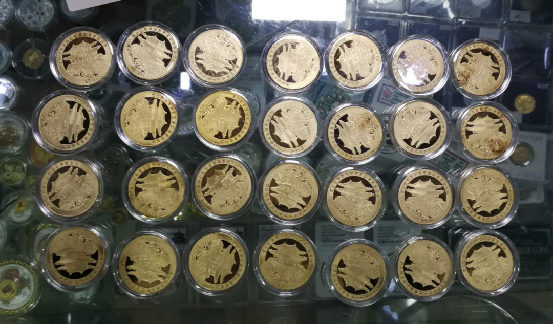 北京马甸外币专卖拍卖第十四期，非贵金属硬币专场，陆续上新，欢迎关注 2008年朝鲜纪念北京奥运会28枚铜币大全套。品相如图个别有氧化，