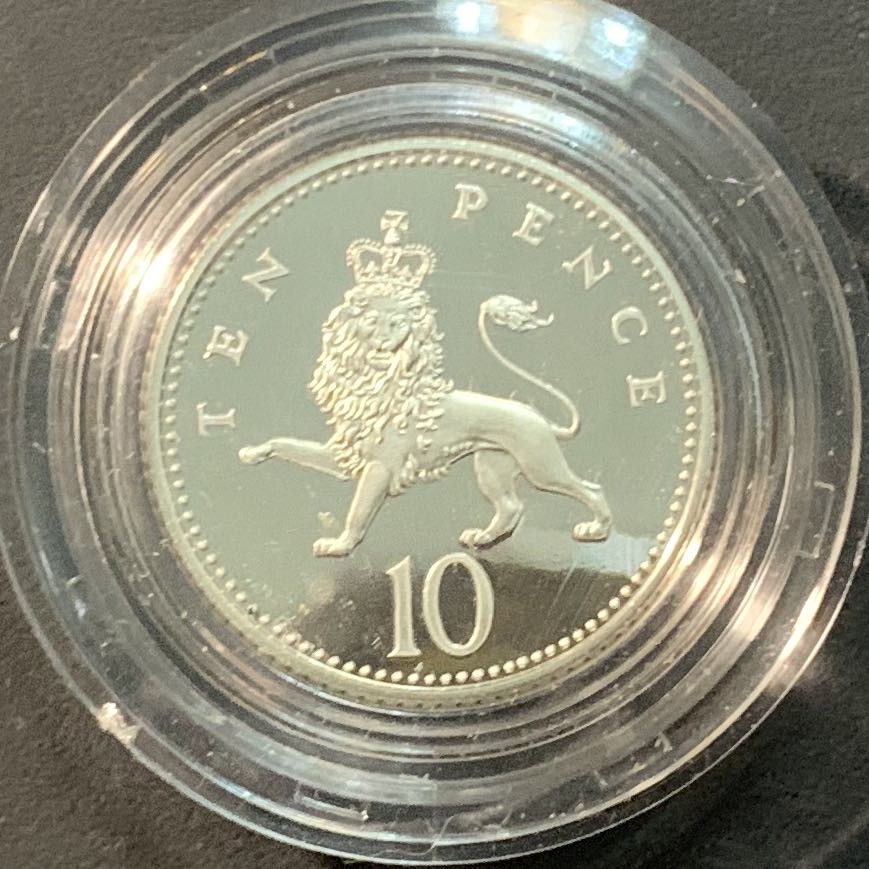 紫瑗钱币—微拍第84期  英国 1992年 10便士 加厚银币 13克 0.925银 精制 原盒证书