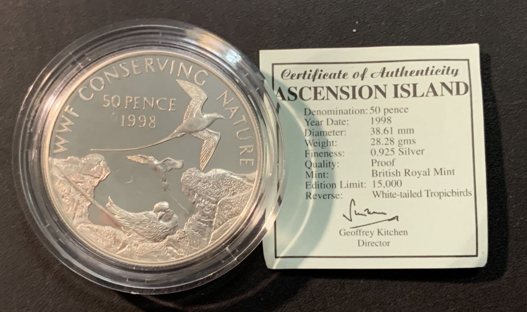 紫瑗钱币—微拍第85期  阿森松岛 1998年 世界野生动物基金会WWF 护卫舰鸟 50便士 28.28克 0.925银 精制 带证书
