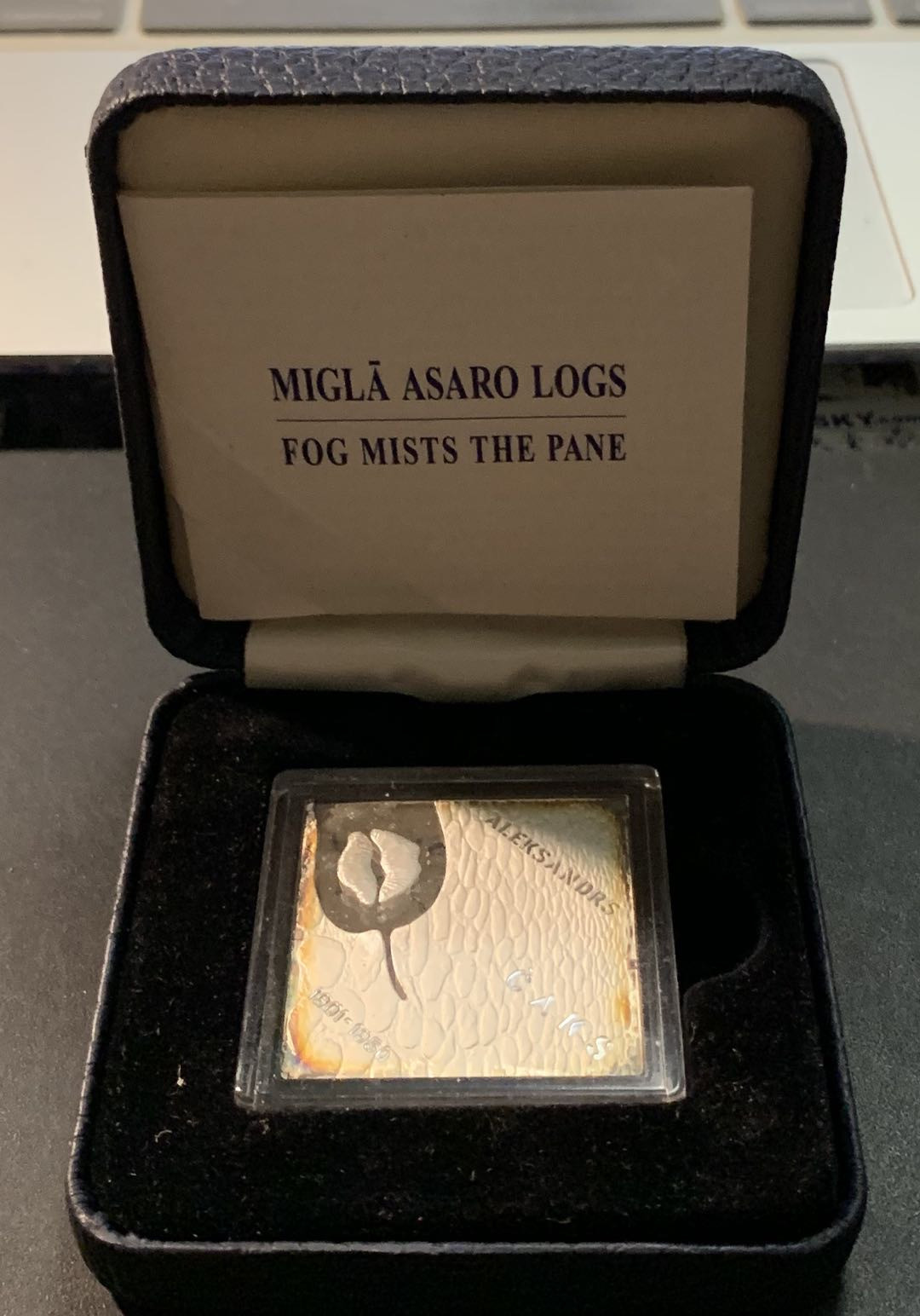 紫瑗钱币—微拍第85期  拉脱维亚 2011年 亚历山大·卡克斯 1拉特 26克 0.925银 精制 原盒证书