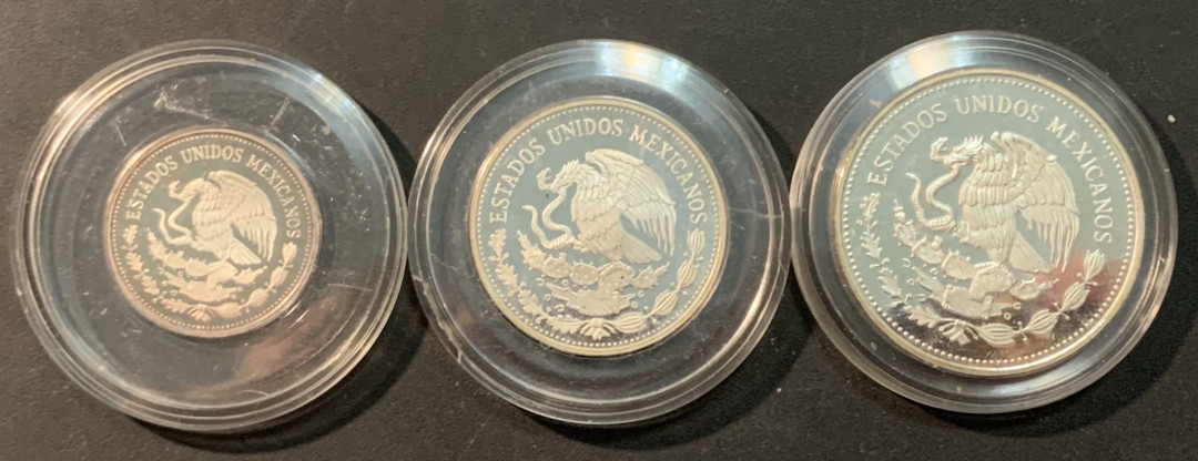 紫瑗钱币—微拍第85期  墨西哥 1985年 86墨西哥世界杯 第一组 25 50 100比索 3枚一组  共57.86克 0.925银 精制