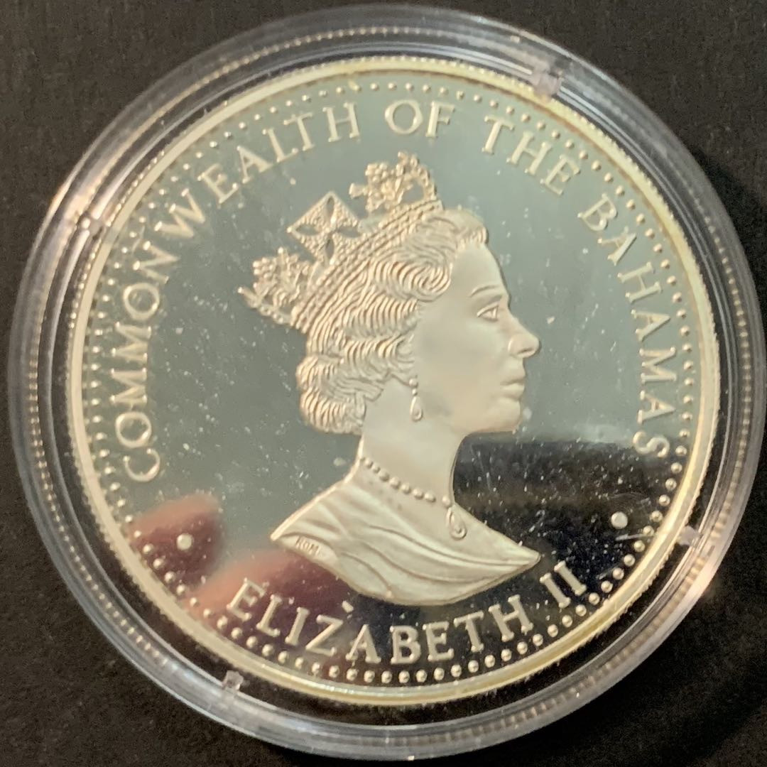 紫瑗钱币—微拍第85期  巴哈马 1997年 世界野生动物基金会WWF 皇后天使鱼 2元 28.28克 0.925银 精制 带证书