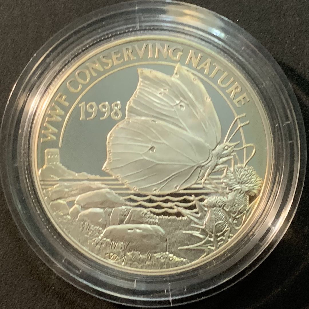 紫瑗钱币—微拍第85期  格恩济 1998年 世界野生动物基金会WWF 硫磺蝶 2磅 28.28克 0.925银 精制 带证书