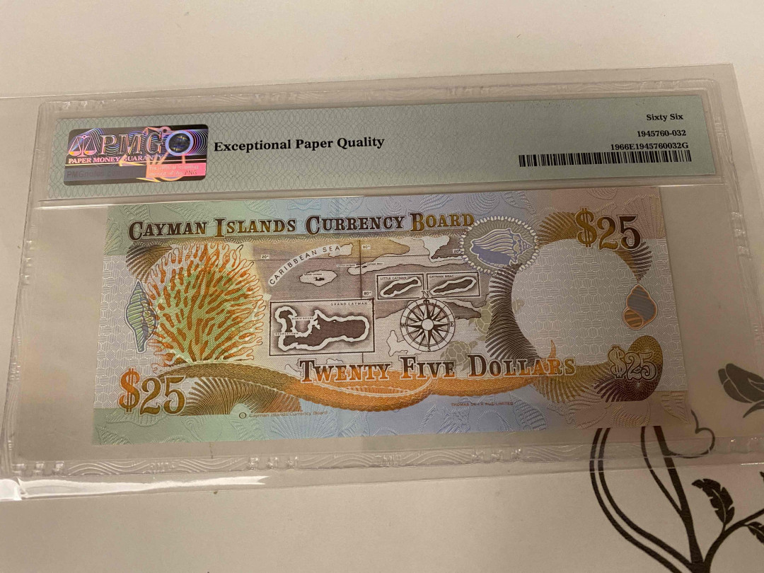 【收藏联盟】第154期拍卖——大津巴布韦遗址（共50拍） 开曼 1996年25元 PMG66EPQ 女王纸币