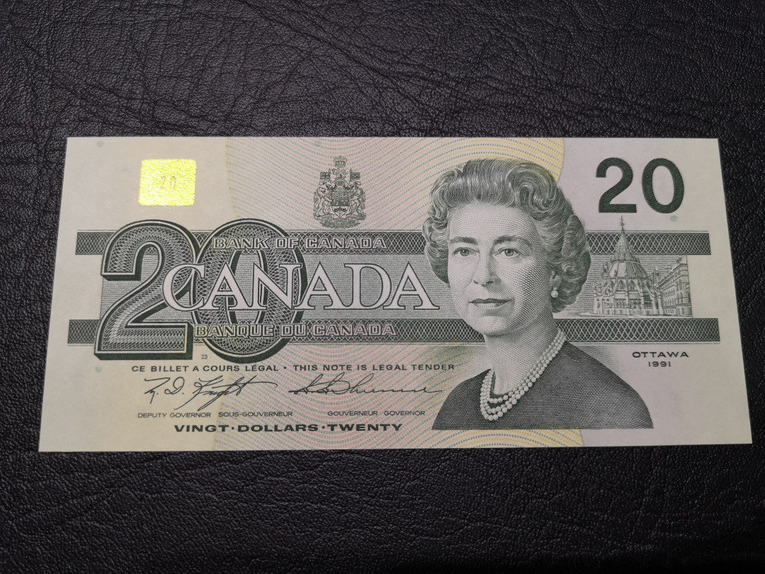 《外钞收藏家》第八十一期拍卖 加拿大鸟版20  全新unc