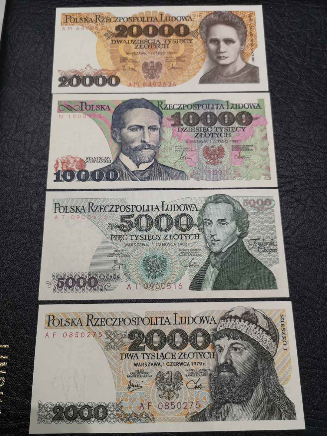 《外钞收藏家》第八十一期拍卖 波兰大全套 23张  稀少全套 全新unc