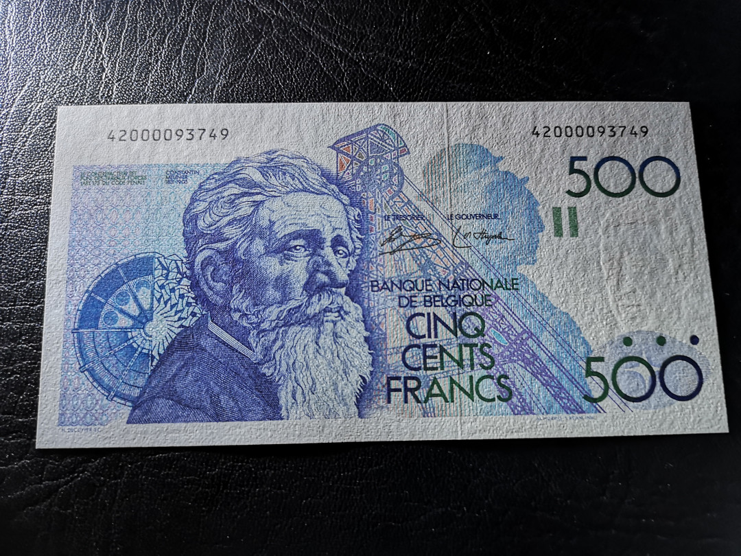 《外钞收藏家》第八十一期拍卖 比利时倒二版 500法郎  全新unc