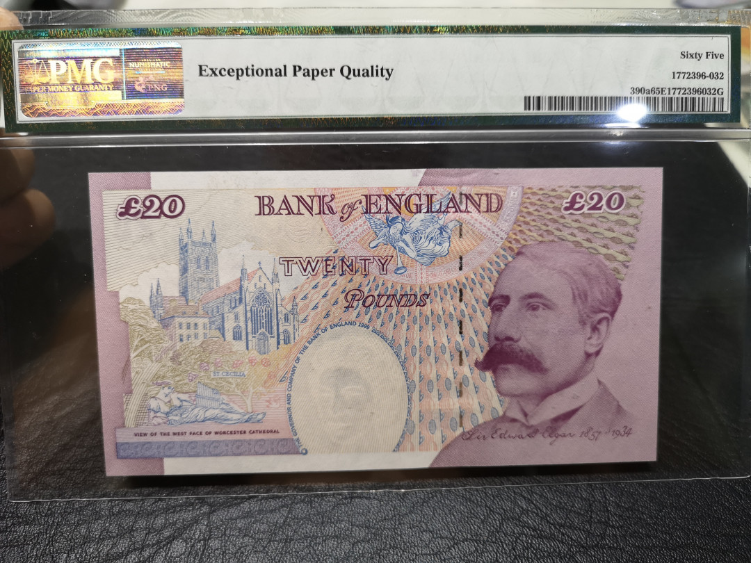 《外钞收藏家》第八十一期拍卖 英国E序列1999年20镑 pmg65