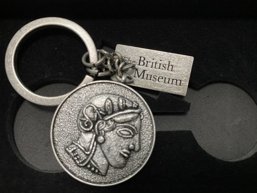 CSIS-GREAT评级精品钱币拍卖第四十五期 大英博物馆 周边 古希腊猫头鹰钱币主题钥匙扣