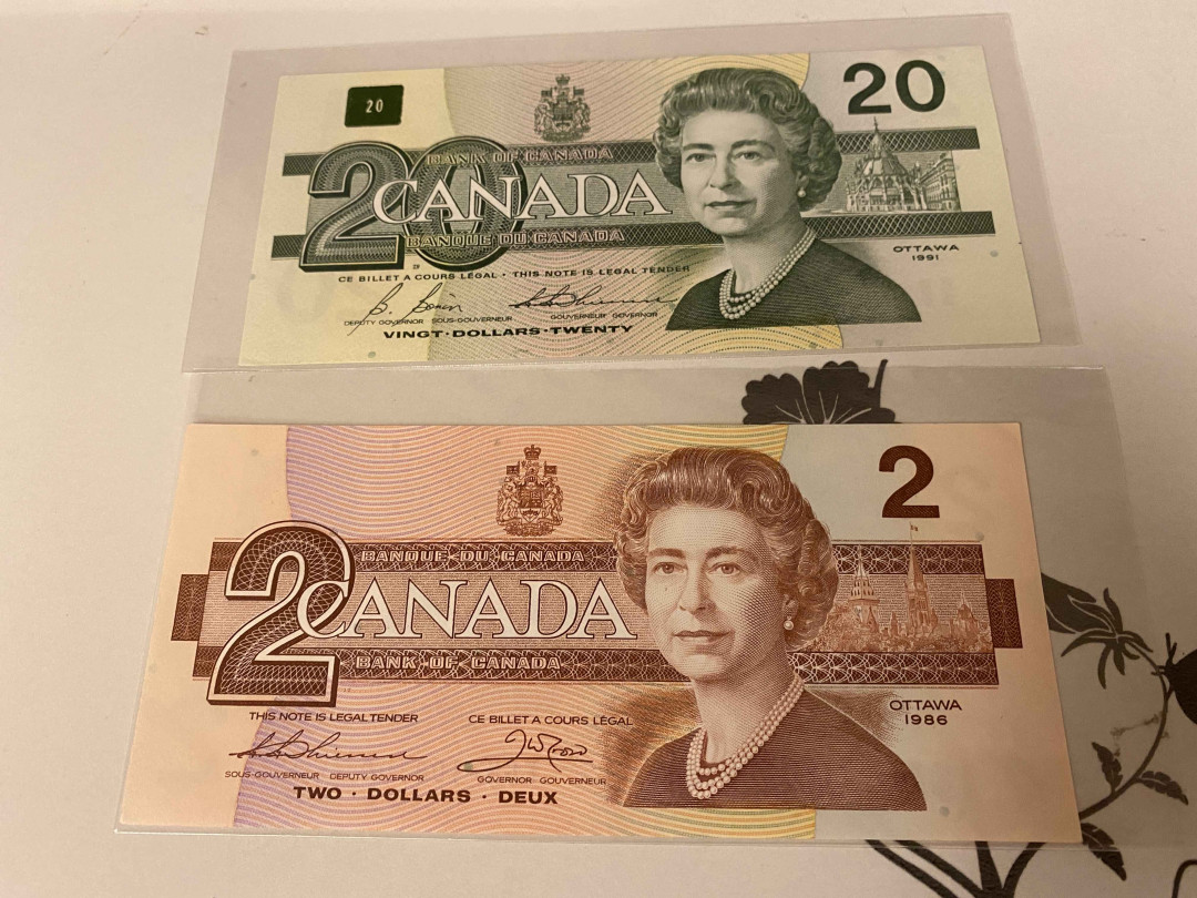 【收藏联盟】第155期拍卖——日本的释迦摩尼（共45拍） 【一组2张】加拿大 1986-91年 2&20元全新UNC- 女王纸币