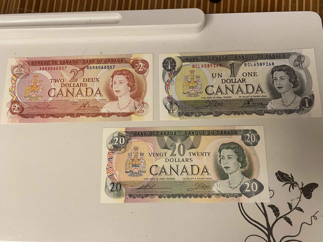 【收藏联盟】第155期拍卖——日本的释迦摩尼（共45拍） 【一组3张】加拿大 1973-79年 1-2-20元 全新UNC 女王纸币