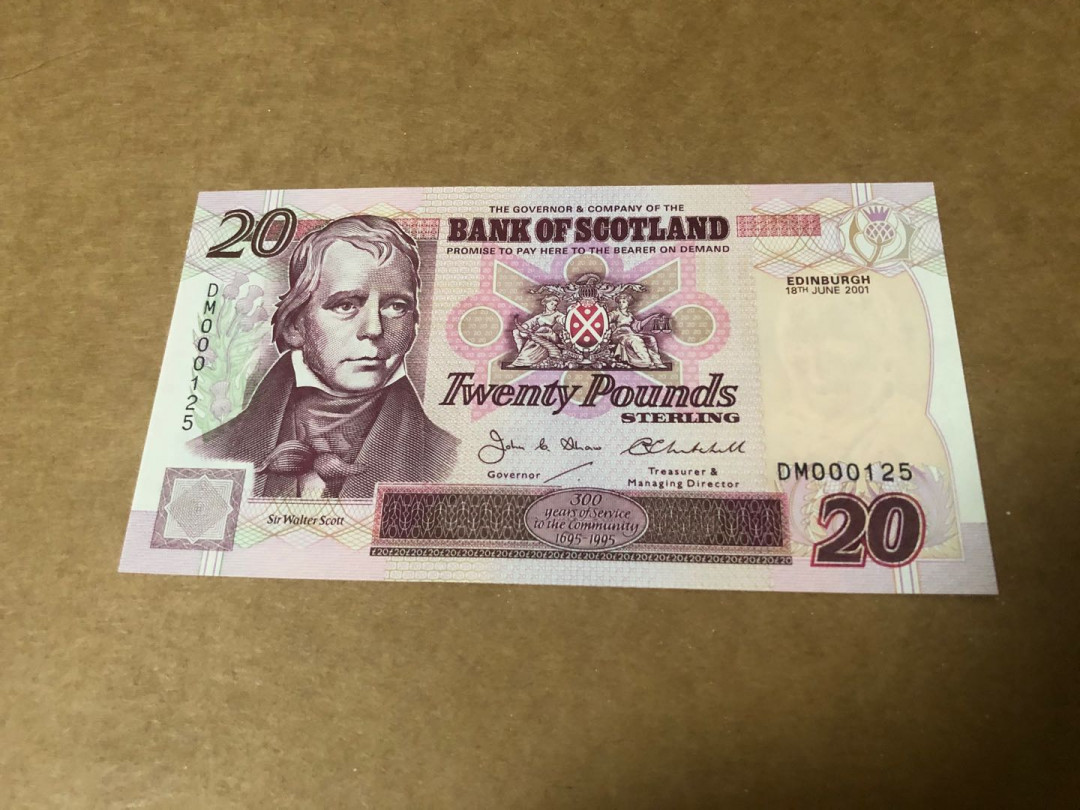 【收藏联盟】第156期拍卖（共50拍） 【3位小号】苏格兰 2001年20镑 全新UNC 苏格兰银行成立300周年纪念钞