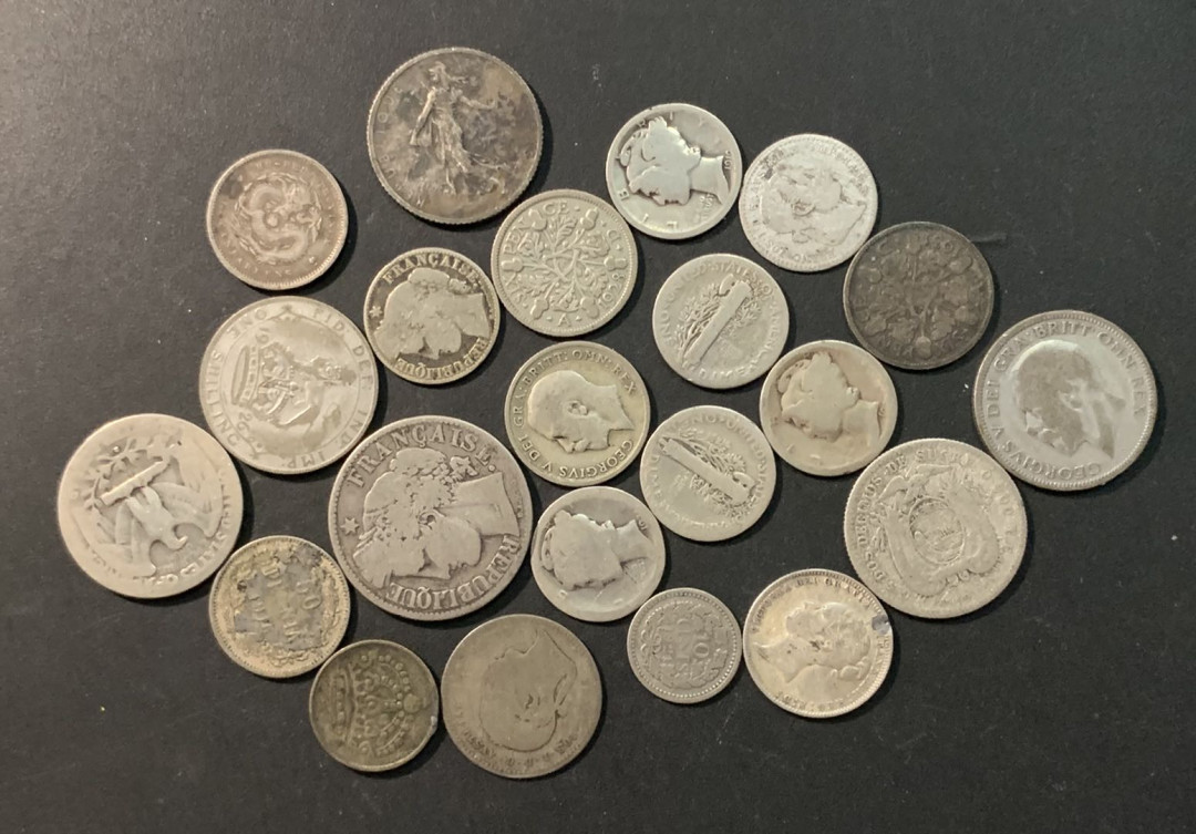 紫瑗钱币—微拍第90期  各国差品银币 一组 共73.2克 含银 品种各不相同