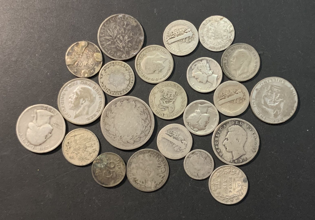 紫瑗钱币—微拍第90期  各国差品银币 一组 共73.2克 含银 品种各不相同