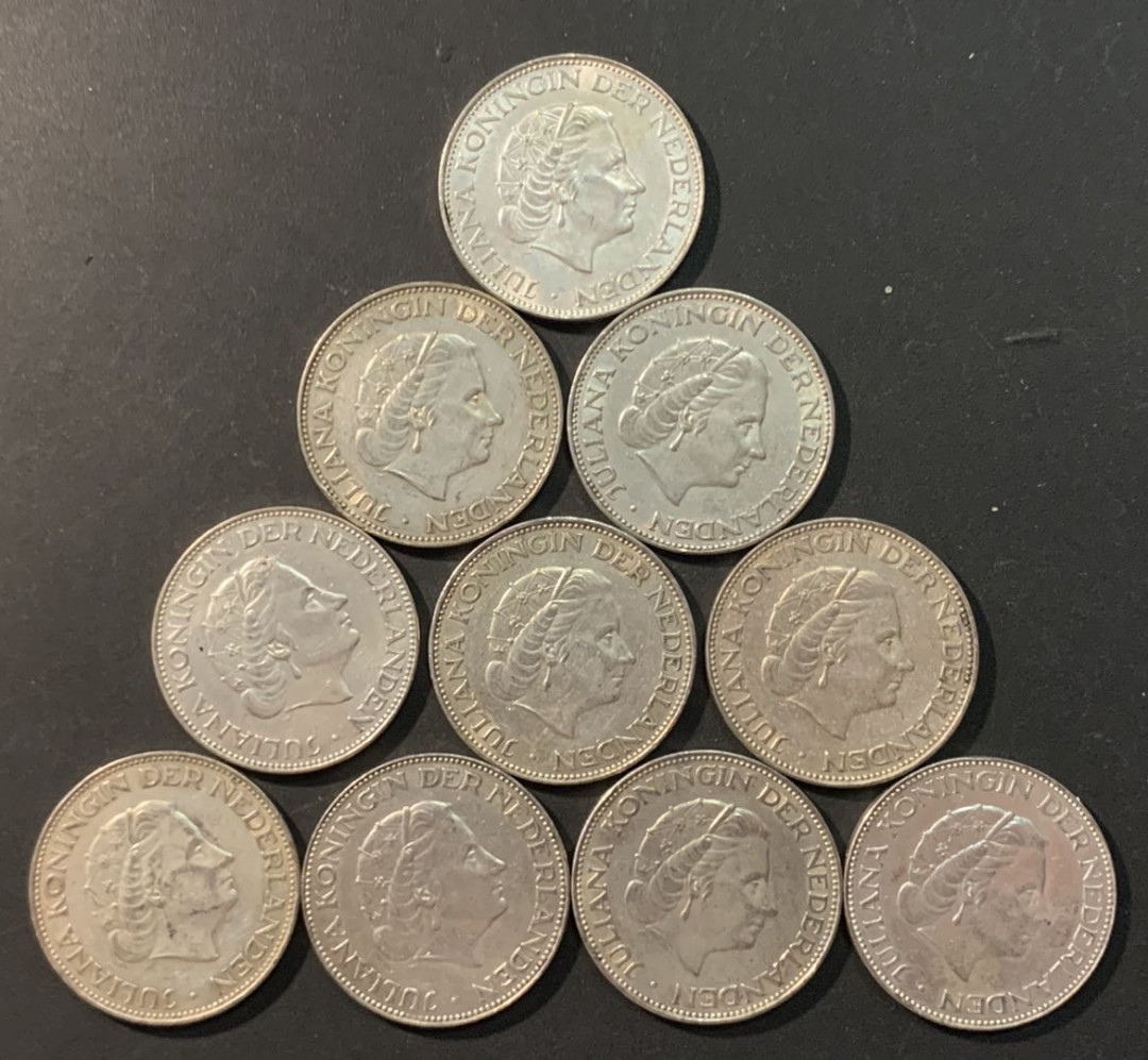 紫瑗钱币—微拍第90期  荷兰 1959—1966年 朱莉安娜女王 2.5盾 10枚一组 共150克 0.72银