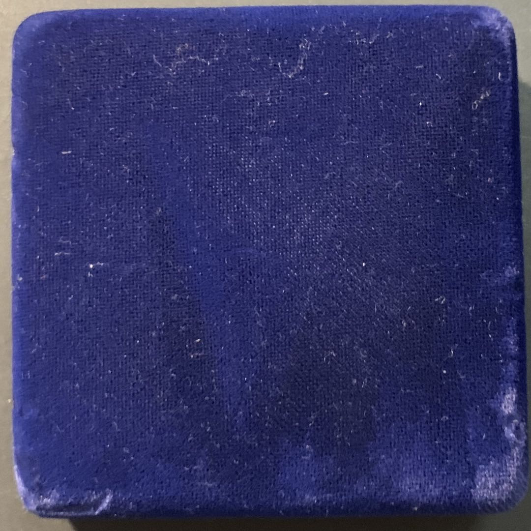 紫瑗钱币—微拍第90期  百慕大 1987年 百慕大神秘三角区 5元 155.6克 0.999银 原盒证书