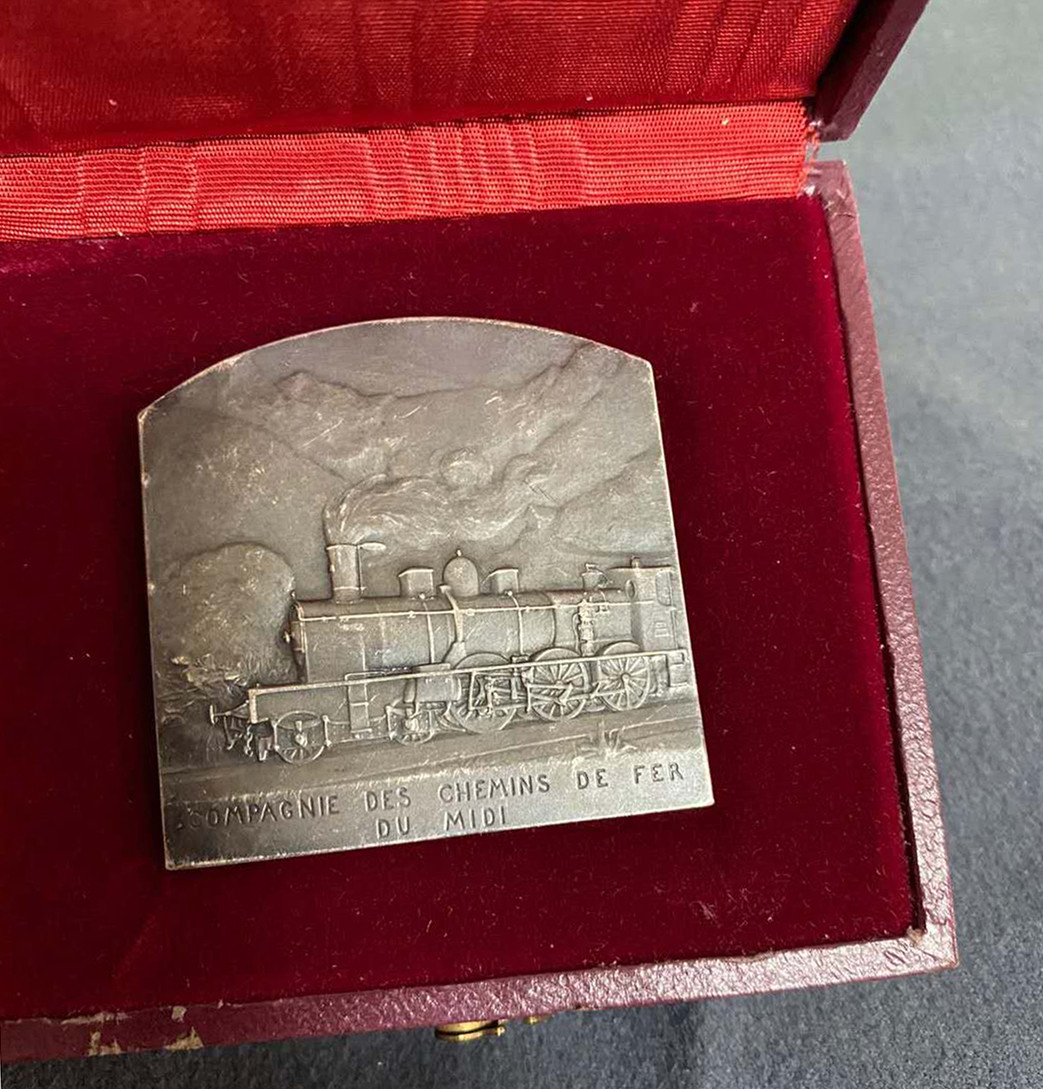 第53场拍卖欧洲艺术麦朵尔 南方铁路公司纪念大银章