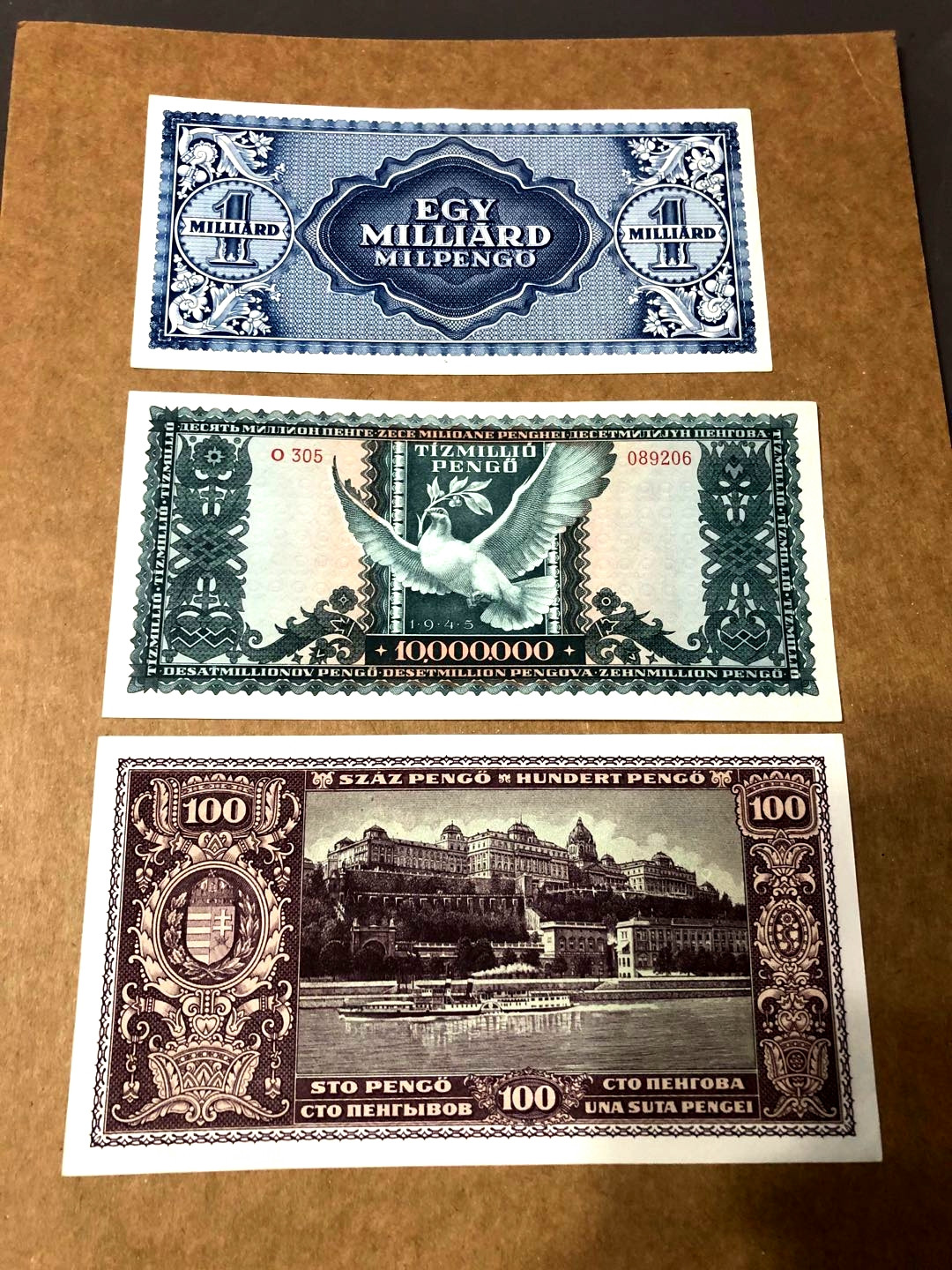 【收藏联盟】第158期拍卖——五个波斯人（共55拍） 【一组3张】匈牙利 1945-46年 1000万-100万-100潘哥 超大票幅 双雕精美 UNC/UNC-