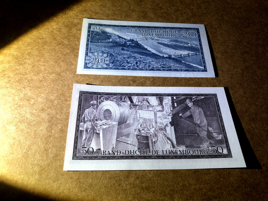 【收藏联盟】第158期拍卖——五个波斯人（共55拍） 【一组2张】卢森堡 1966年20法郎&1972年50法郎 双面雕刻 非常漂亮 全新UNC