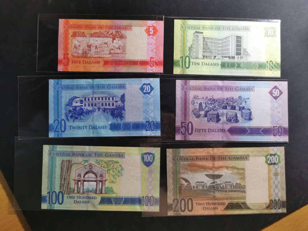 【鲸贝乐淘】千字文·第“上和下睦，夫唱妇随”号拍卖 【冈比亚】冈比亚2015年大全套，全新全品UNC 