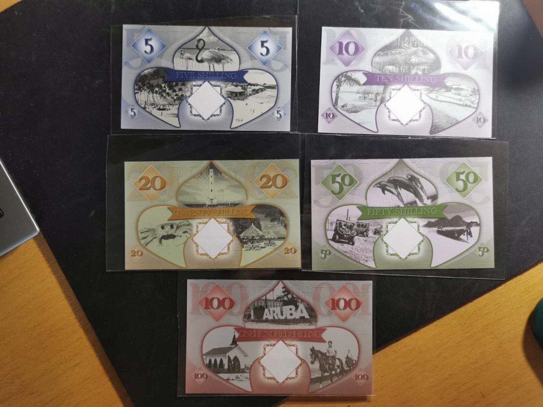 【鲸贝乐淘】千字文·第“上和下睦，夫唱妇随”号拍卖 2018，阿鲁巴岛5-100一套，全新全品UNC 