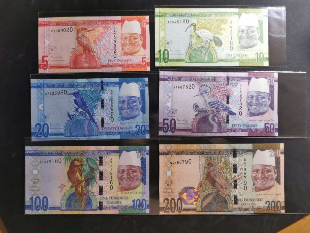 【鲸贝乐淘】千字文·第“上和下睦，夫唱妇随”号拍卖 【冈比亚】冈比亚2015年大全套，全新全品UNC 