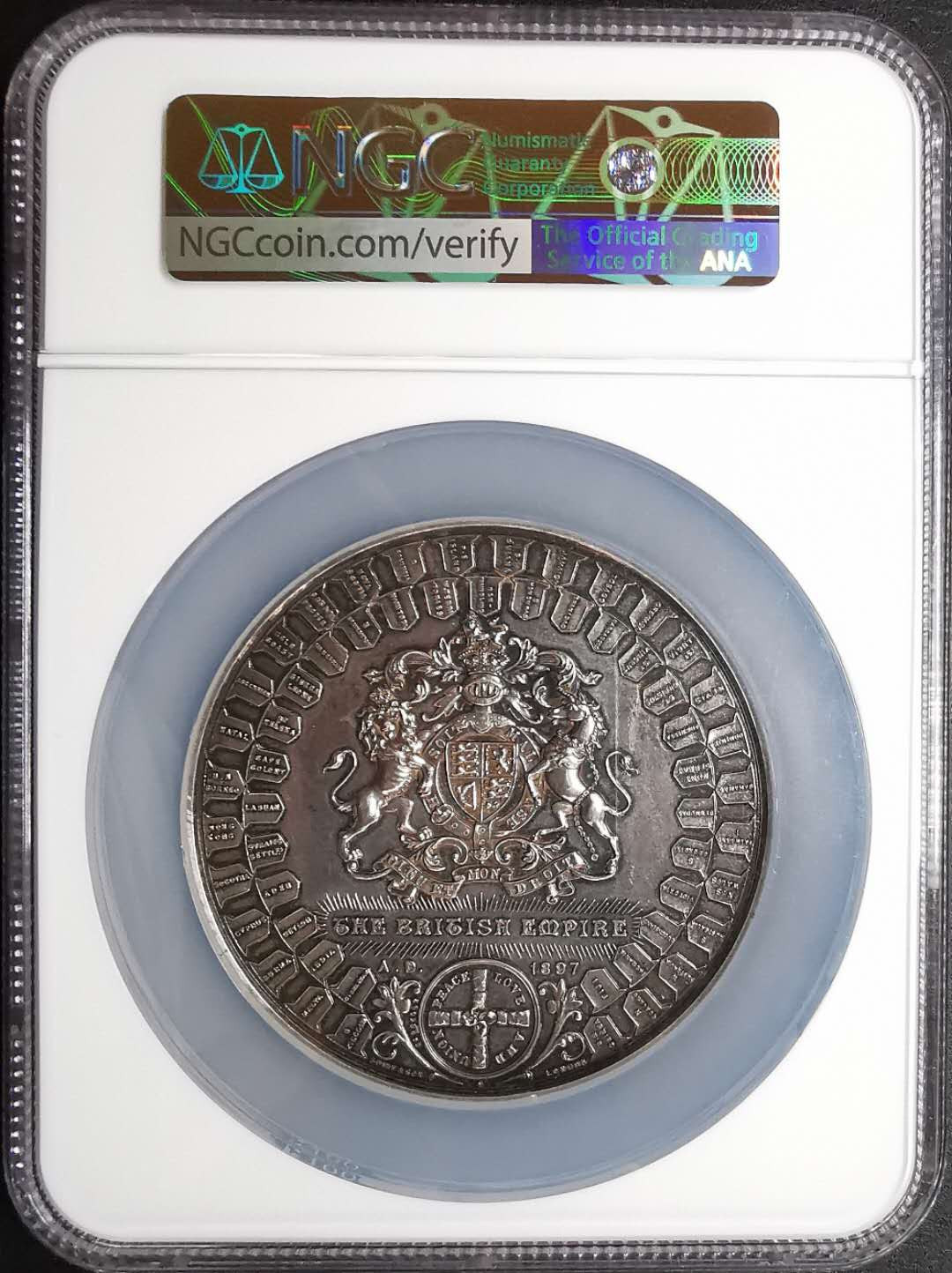 凡希社世界钱币微拍第一百二十八期 1897英国维多利亚加冕大型纪念银章NGC-UNCD