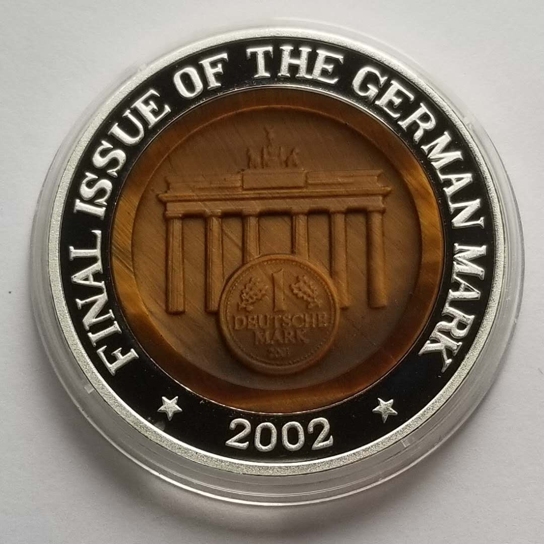 【随心拍&Getcoins】现代钱币拍卖第六十二期 朝鲜2002年最后的德国马克镶宝石1盎司国徽版纪念银币