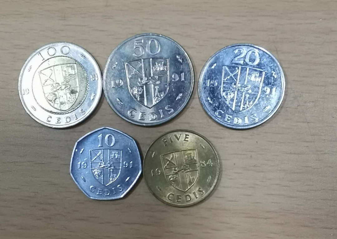 北京马甸外币专卖拍卖第十七期，非贵金属专场，陆续上新欢迎关注 加纳流通币5枚/套，品相如图