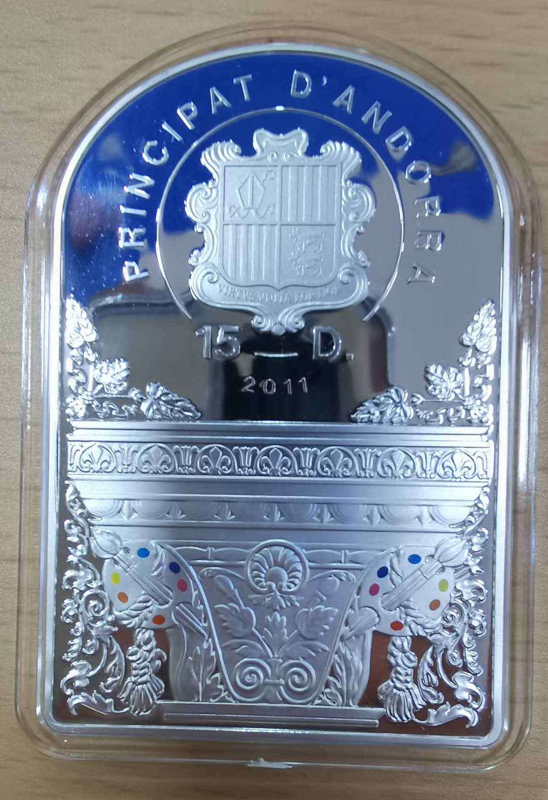 北京马甸外币专卖拍卖第十八期，陆续上新，欢迎关注 2011年安道尔圣母圣婴彩色精制银币，重50克，成色：999，品相如图，