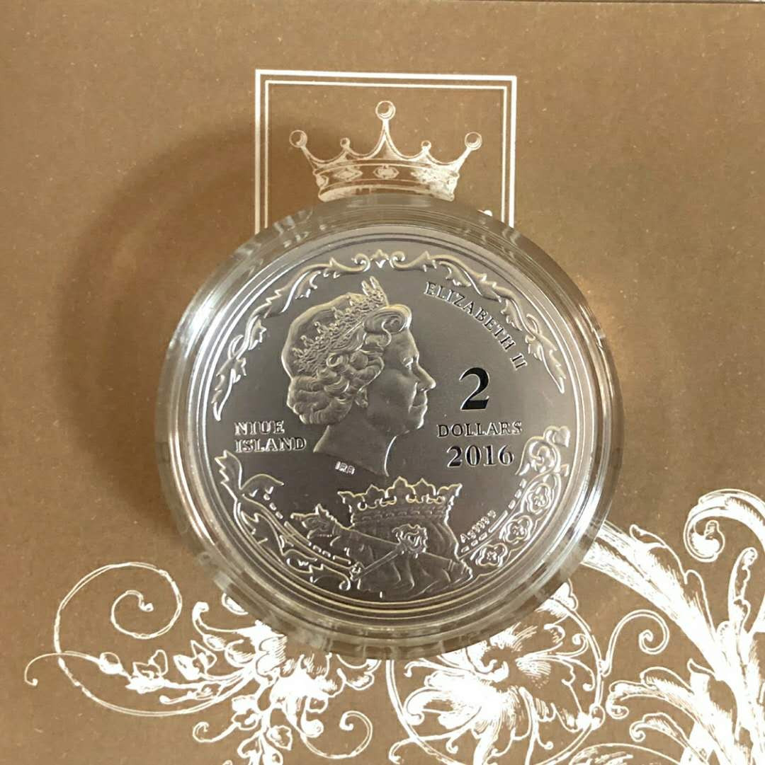 【币观天下】第117期钱币拍卖 纽埃2016年2元，2盎司系列龙头币、超高浮雕、磨砂、高凸币边，波兰杰出国王王后系列(1)---“恩尼尔妲”皇后(埃姆尼尔达皇后)， 精制艺术纪念银币