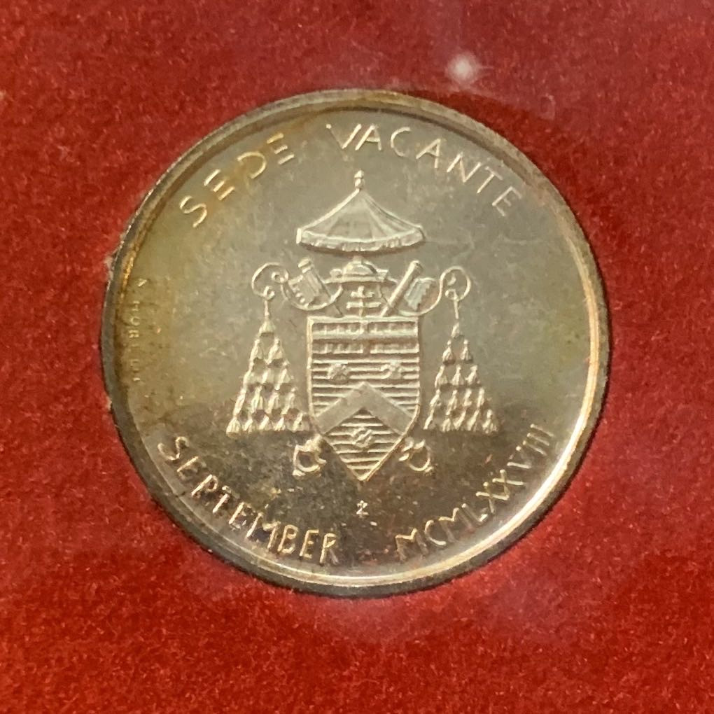 紫瑗钱币—微拍第95期  梵蒂冈 1963年 瓦坎特总部 500里拉 11克 0.835银 原厂卡装