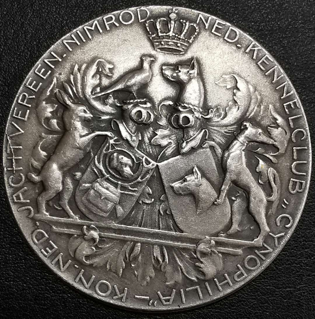 凡希社世界钱币微拍第一百二十九期 荷兰乌特勒支皇家猎人协会纪念银章直径40mm 23.3g