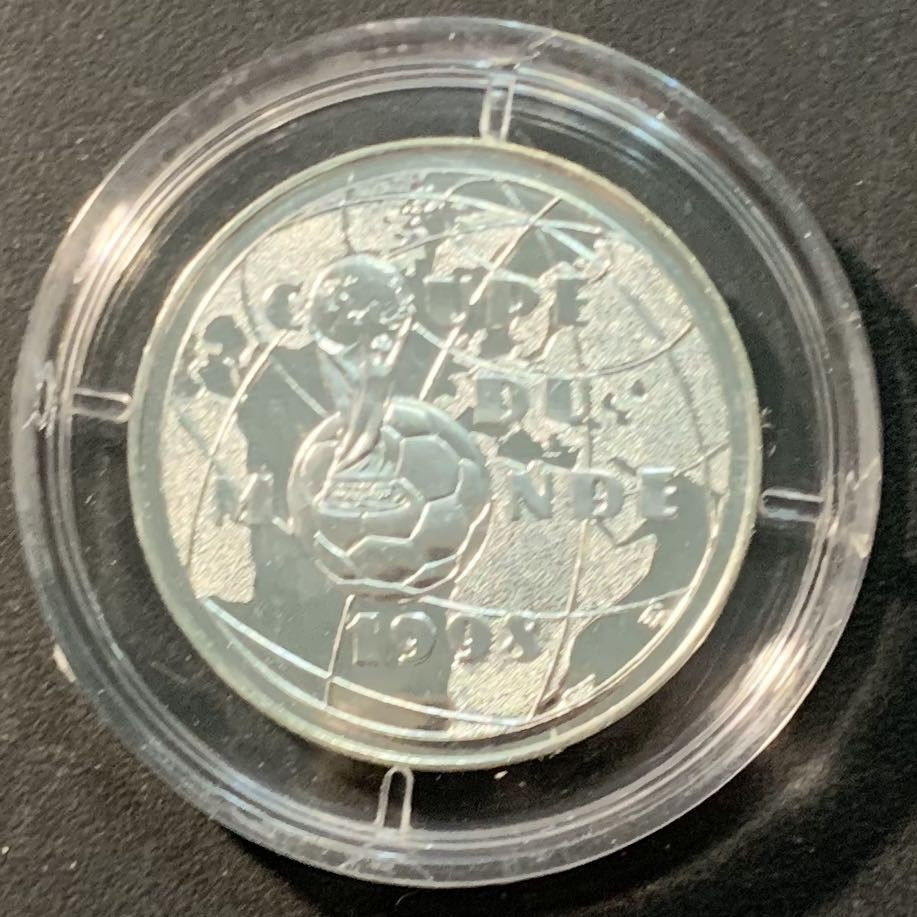 紫瑗钱币—微拍第96期  法国 1997年 世界杯 1法郎 12克 0.9银 UNC 原盒