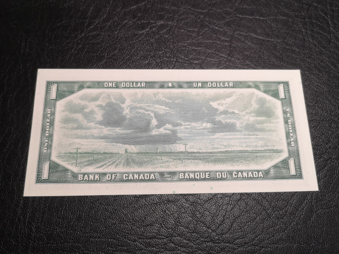《外钞收藏家》第八十二期拍卖 加拿大1954年1加元  全新unc