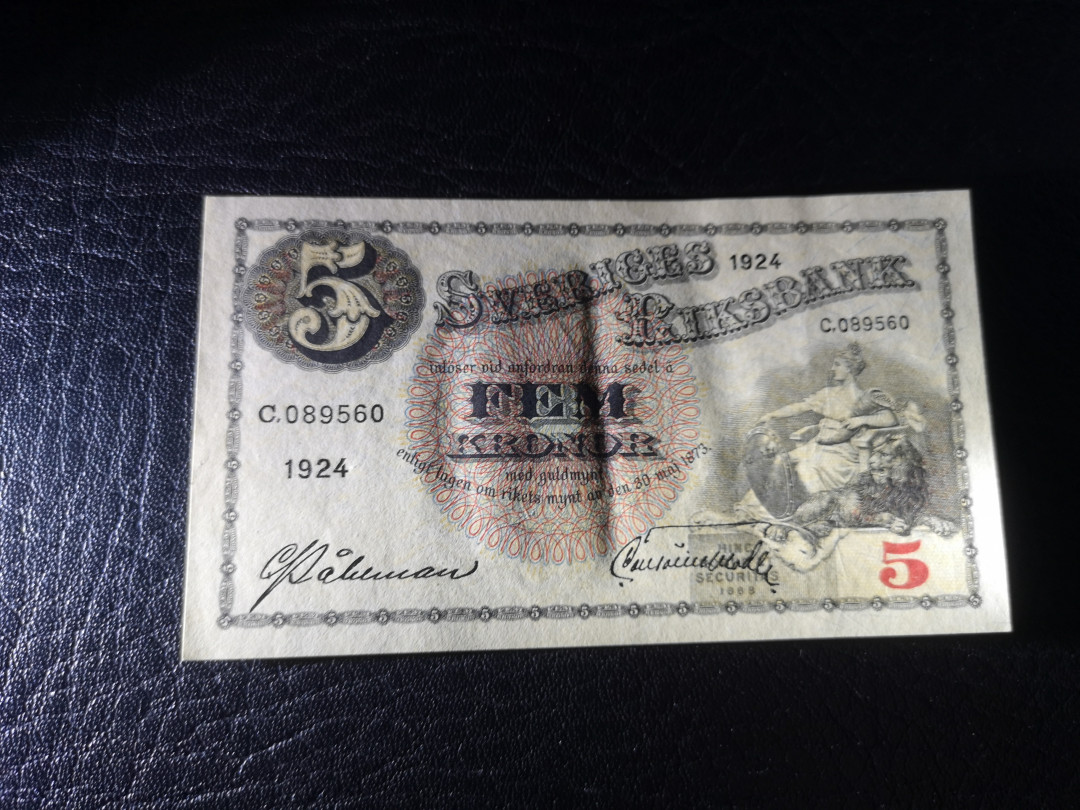 《外钞收藏家》第八十二期拍卖 1924年瑞典5克朗 近百年纸币 全新unc