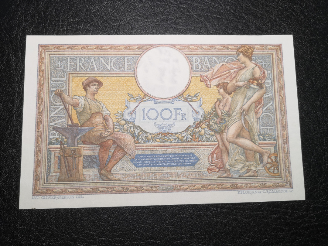 《外钞收藏家》第八十二期拍卖 1932年100法郎 大票幅 精美  全新unc